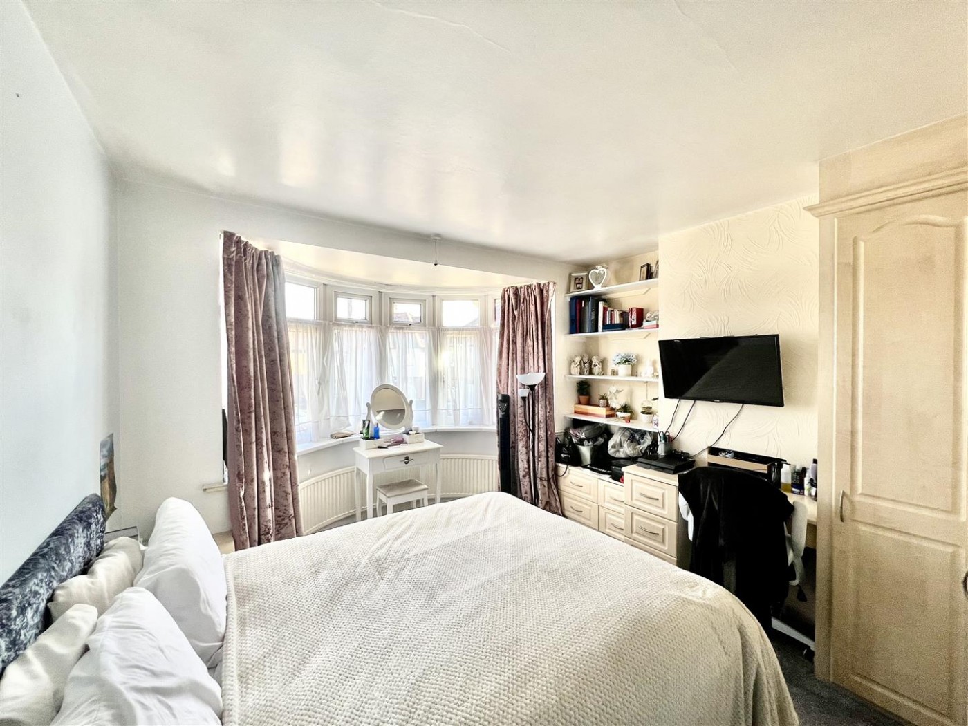 Images for Nelson Gardens, Whitton, TW3