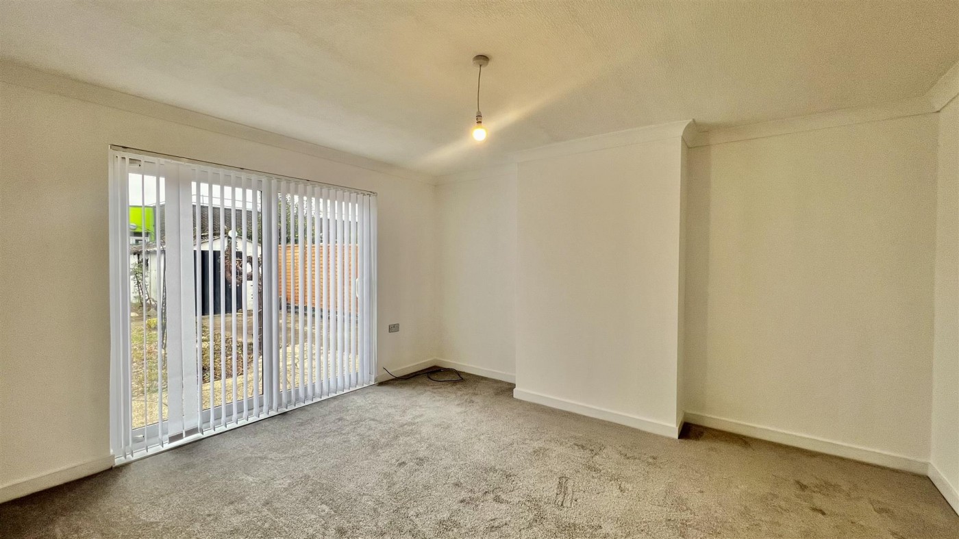 Images for Blackberry Farm Close, Heston, TW5