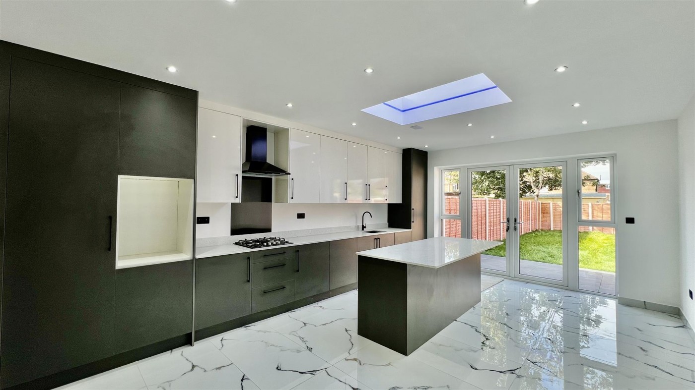 Images for Meadow Road, Feltham, TW13