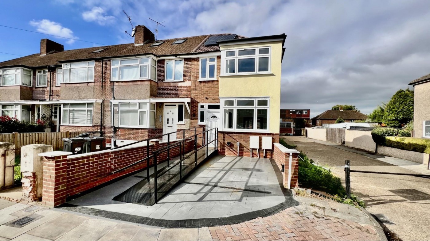 Images for Meadow Road, Feltham, TW13