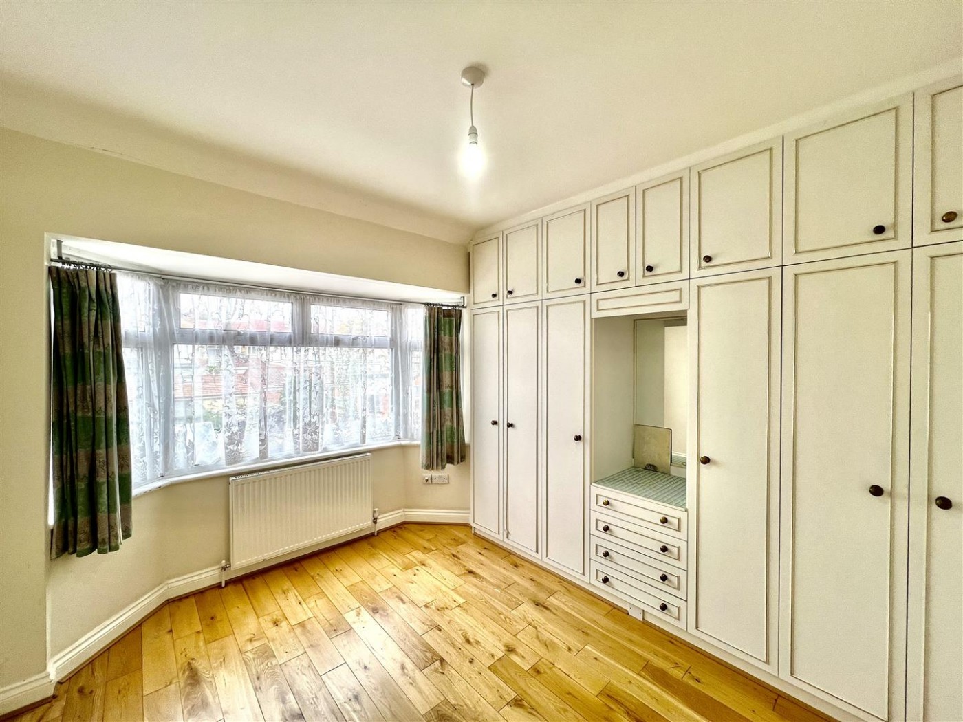 Images for Sunnycroft Road, Southall, UB1