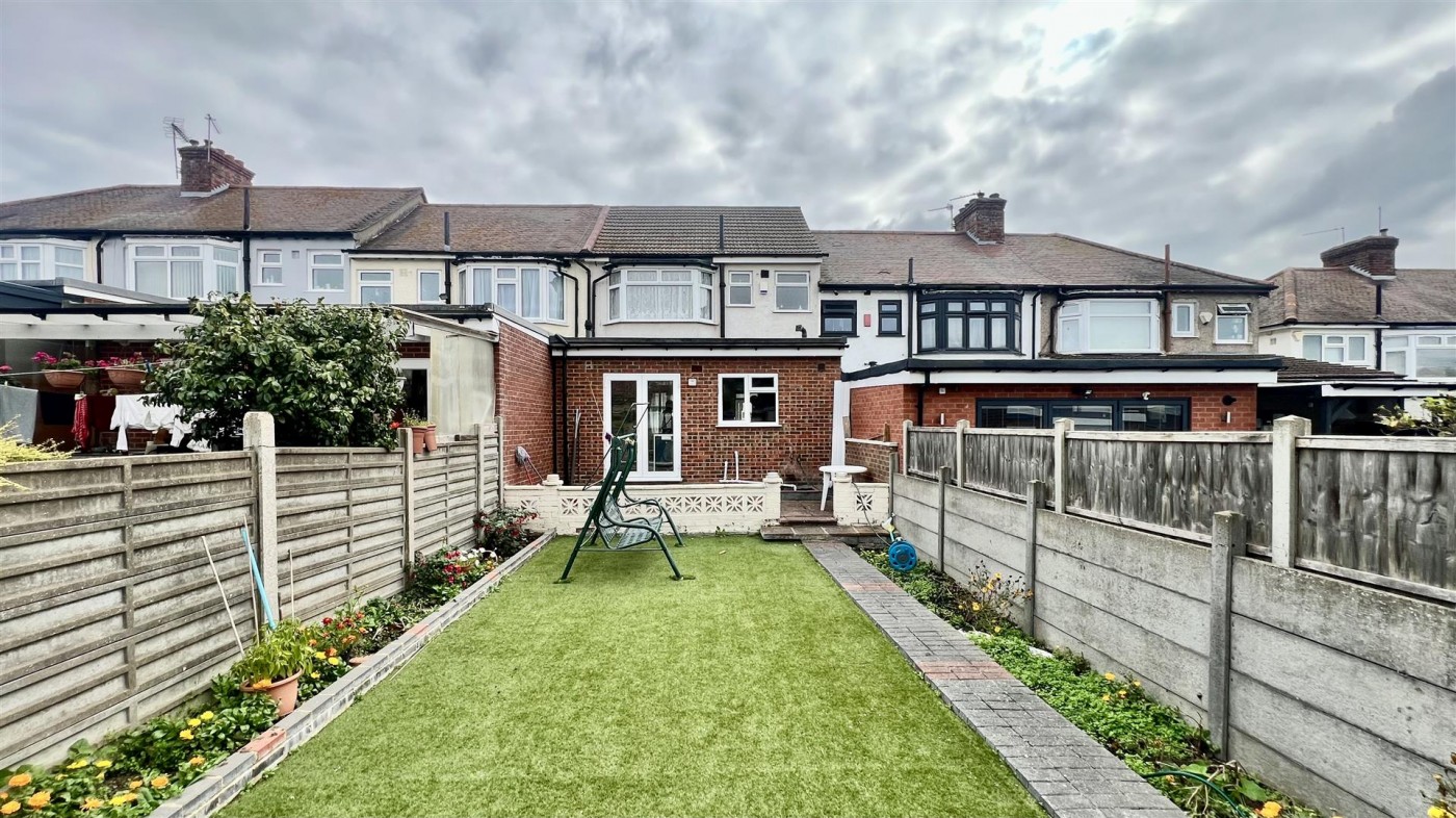 Images for Sunnycroft Road, Southall, UB1