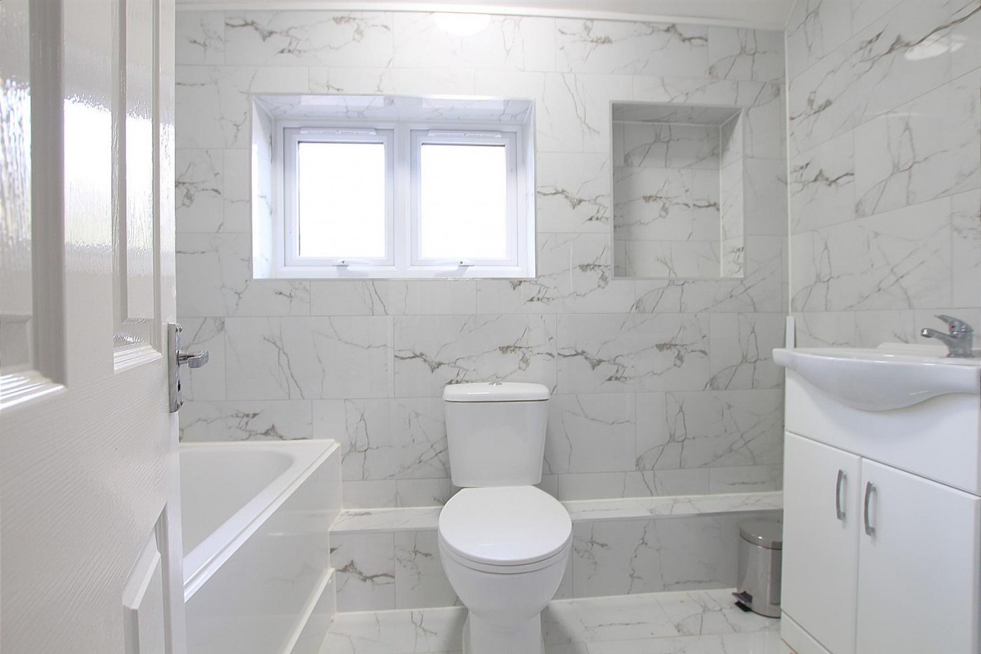 Images for The Crossways, Heston, TW5