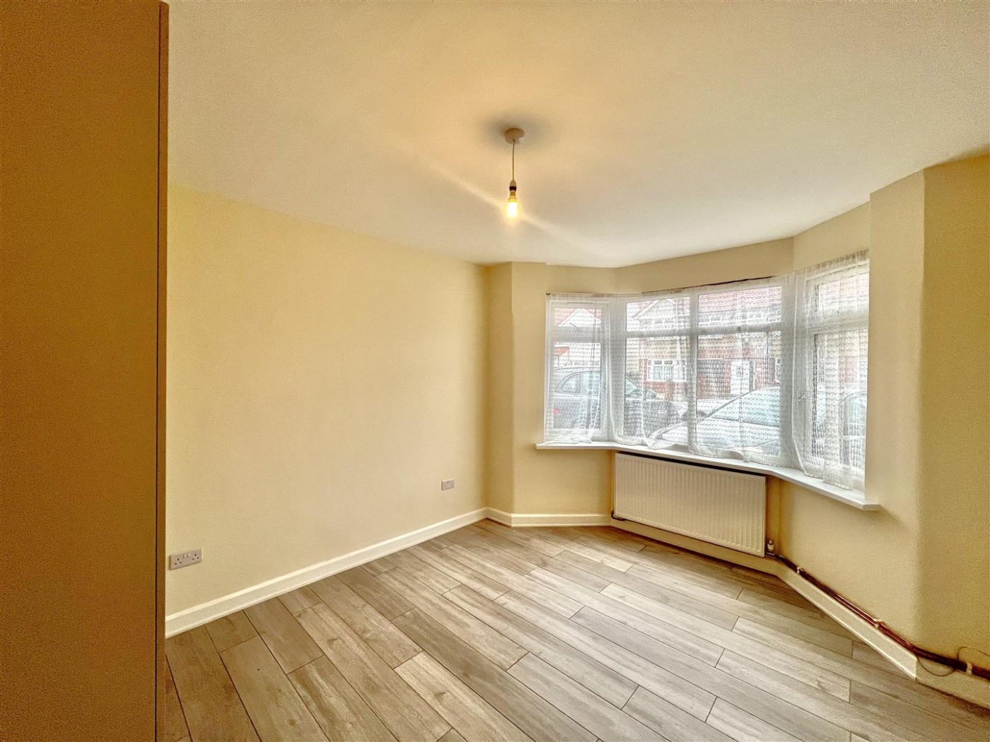 Images for Basildene Road, Hounslow, TW4