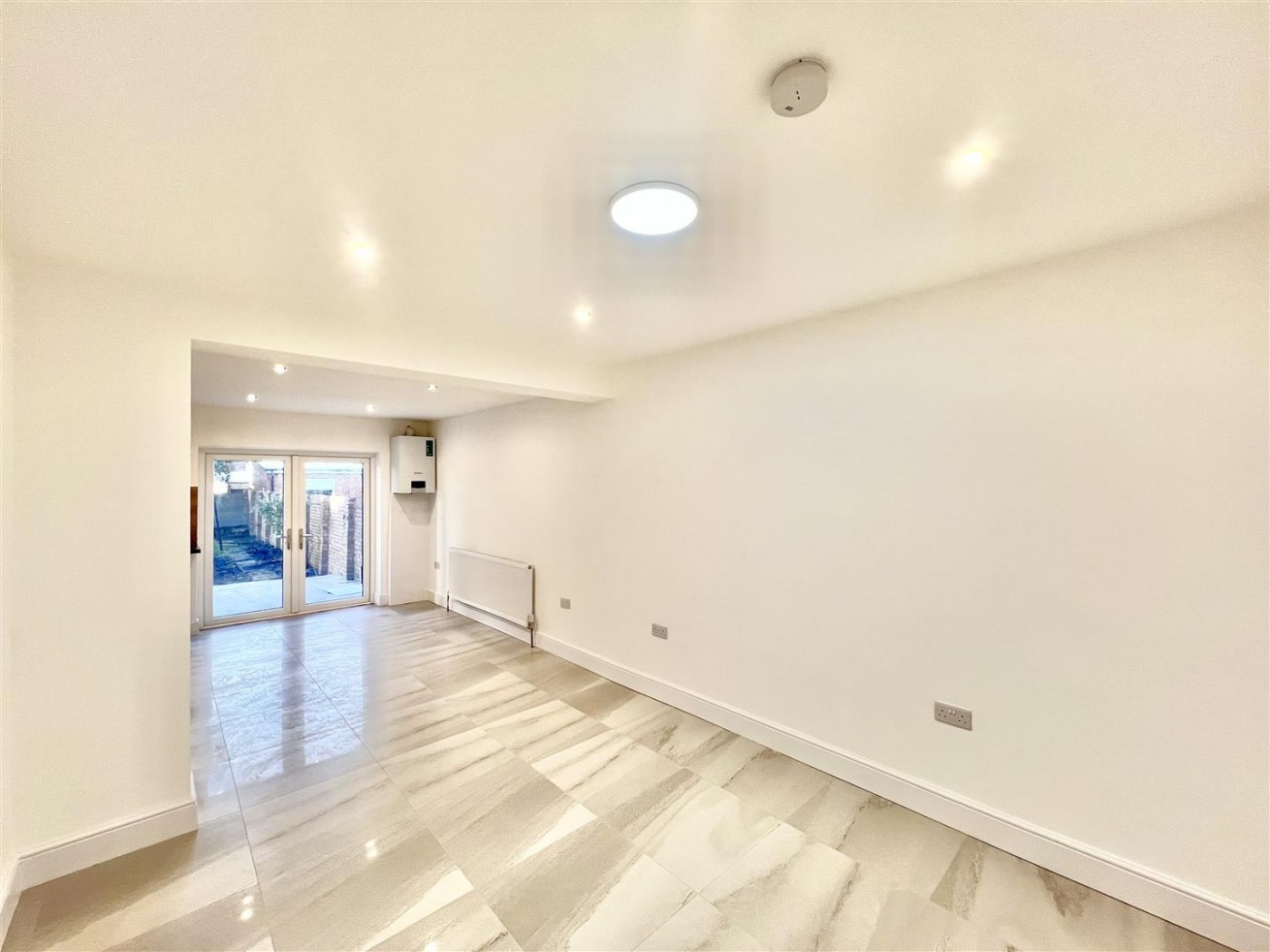 Images for Langley Crescent, Hayes, UB3