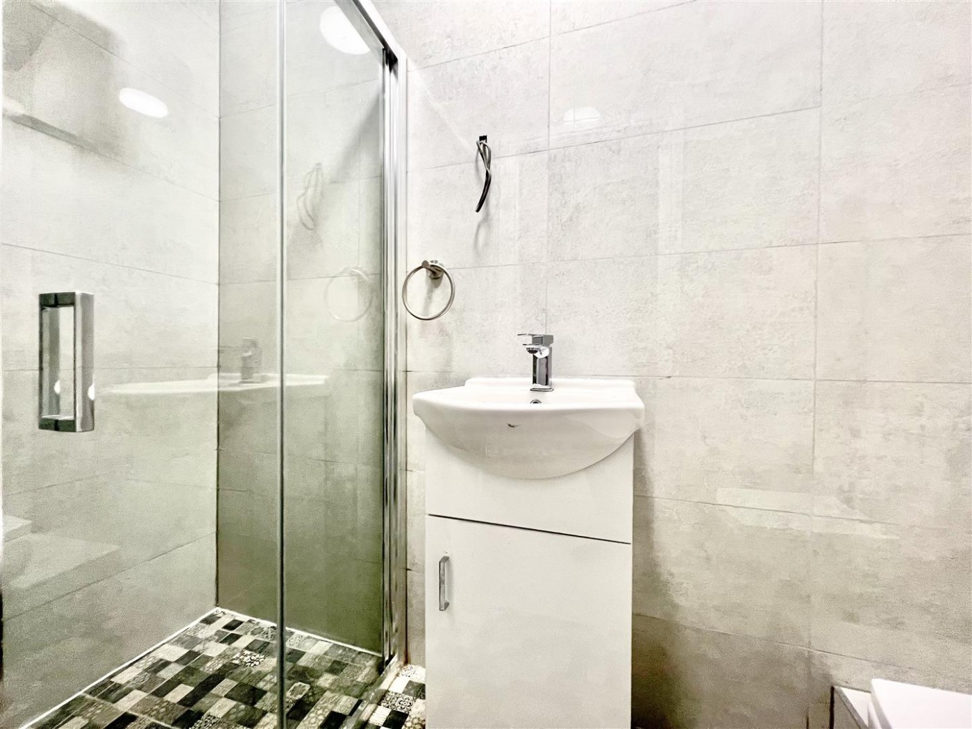 Images for Langley Crescent, Hayes, UB3