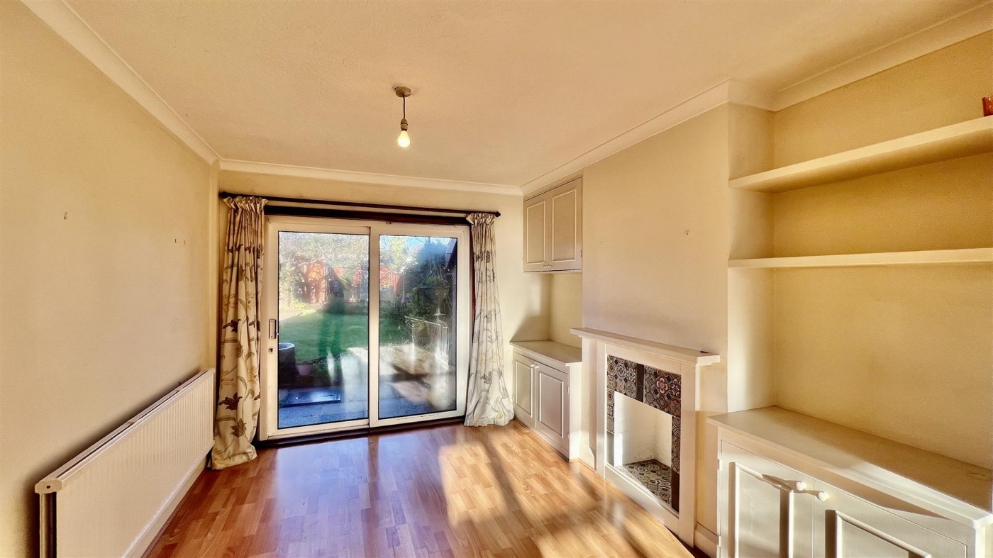 Images for Durham Avenue, Heston, TW5