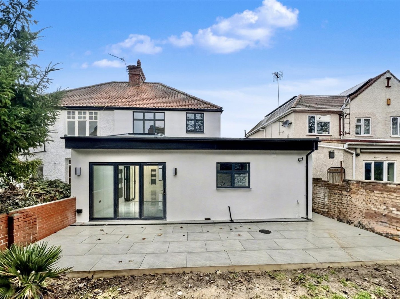 Images for Elmsworth Avenue, Hounslow, TW3