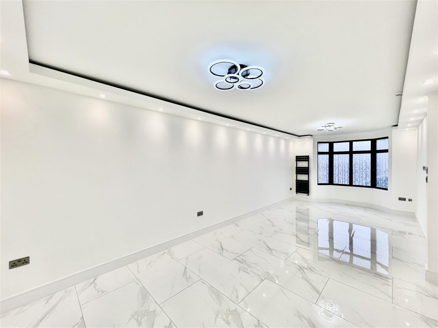 Images for Elmsworth Avenue, Hounslow, TW3