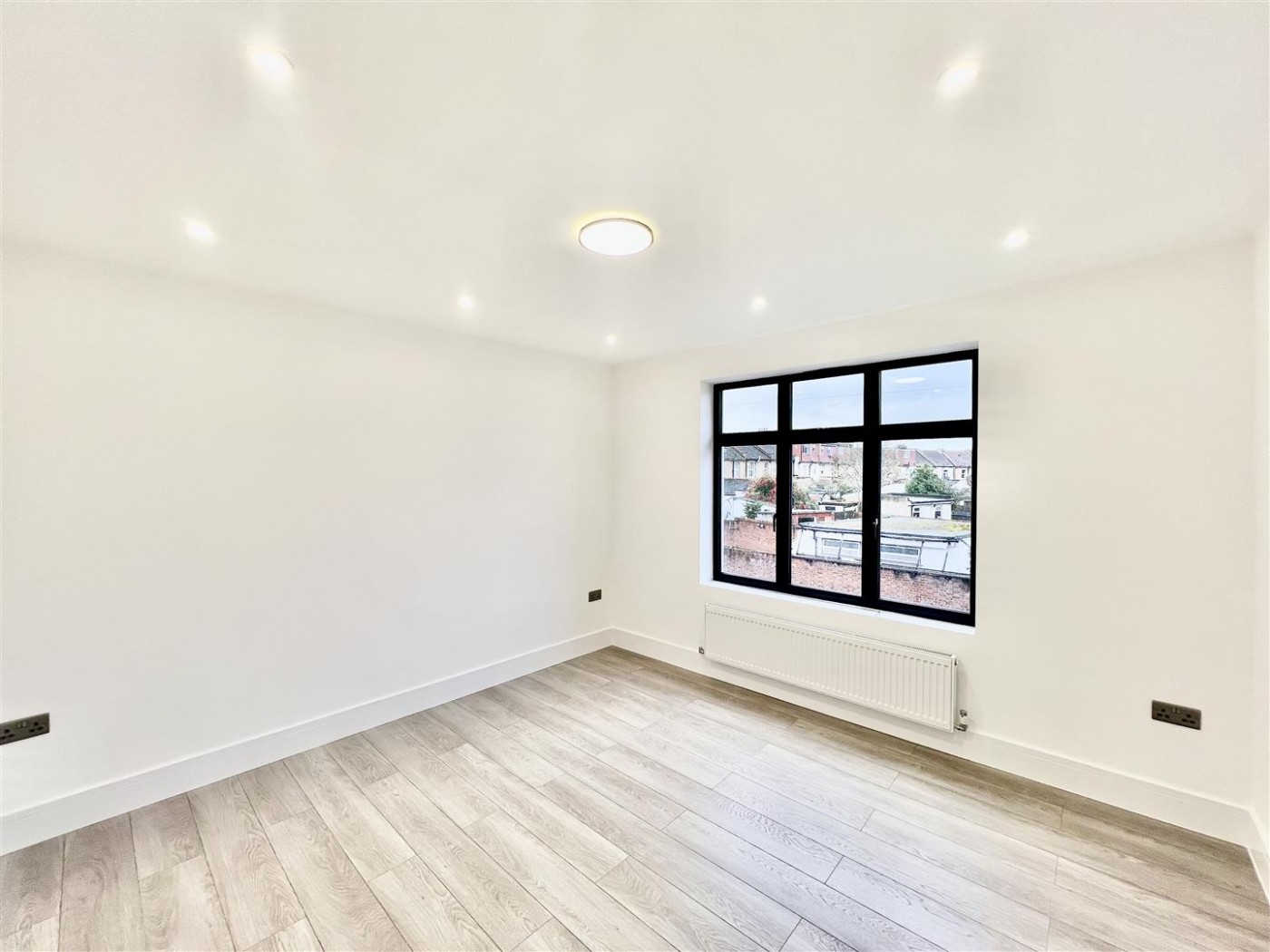 Images for Elmsworth Avenue, Hounslow, TW3