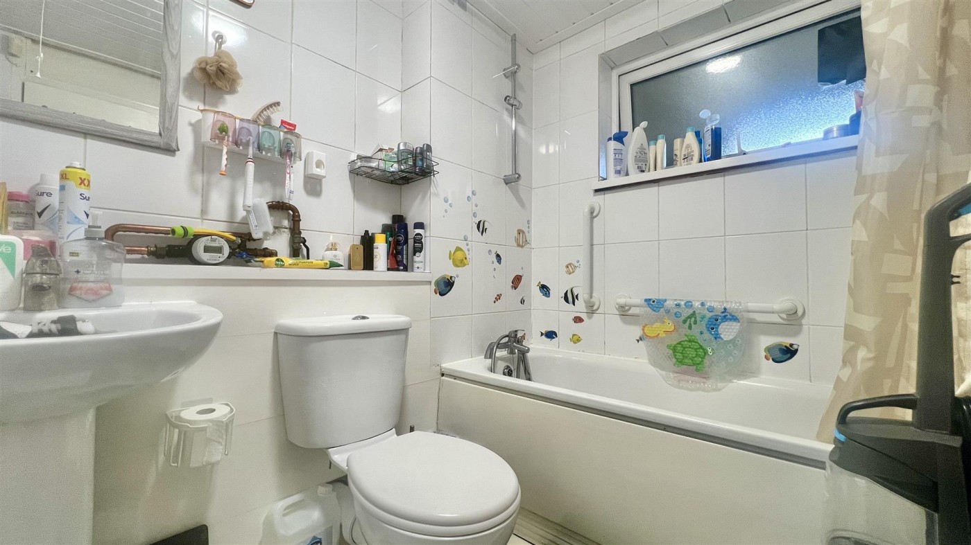 Images for Harris Close, Hounslow, TW3