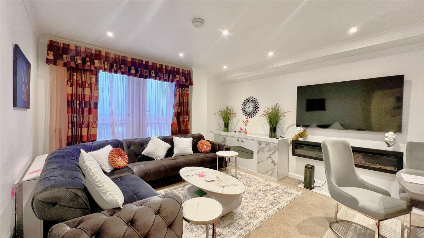 Images for Madison Heights, High Street, Hounslow, TW3