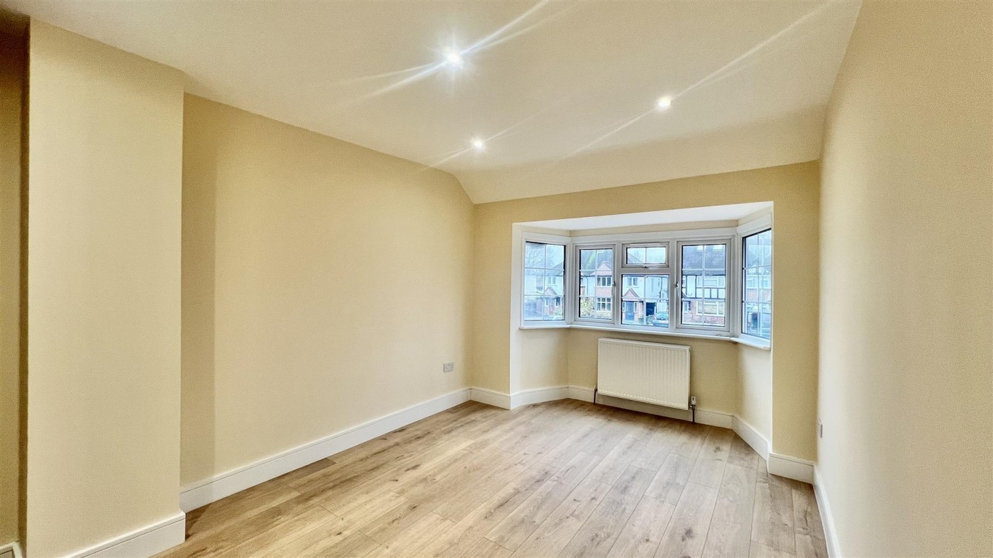 Images for Lawn Close, Ruislip, HA4