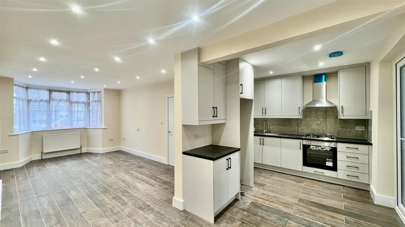 Images for Lawn Close, Ruislip, HA4