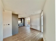 Images for New Road Triangle, Feltham, TW14