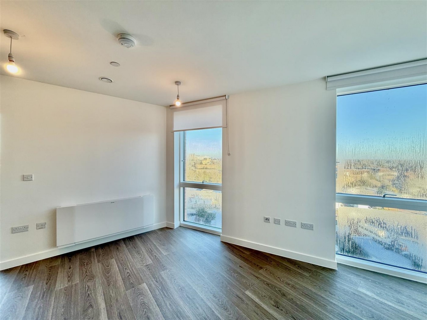 Images for New Road Triangle, Feltham, TW14