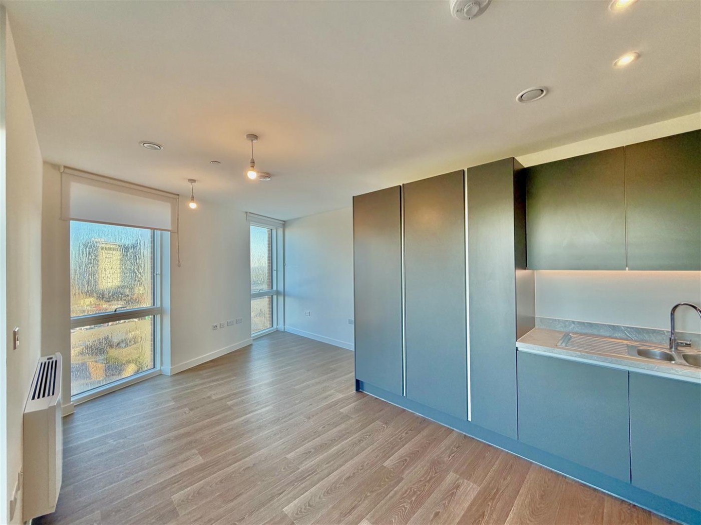 Images for New Road Triangle, Feltham, TW14