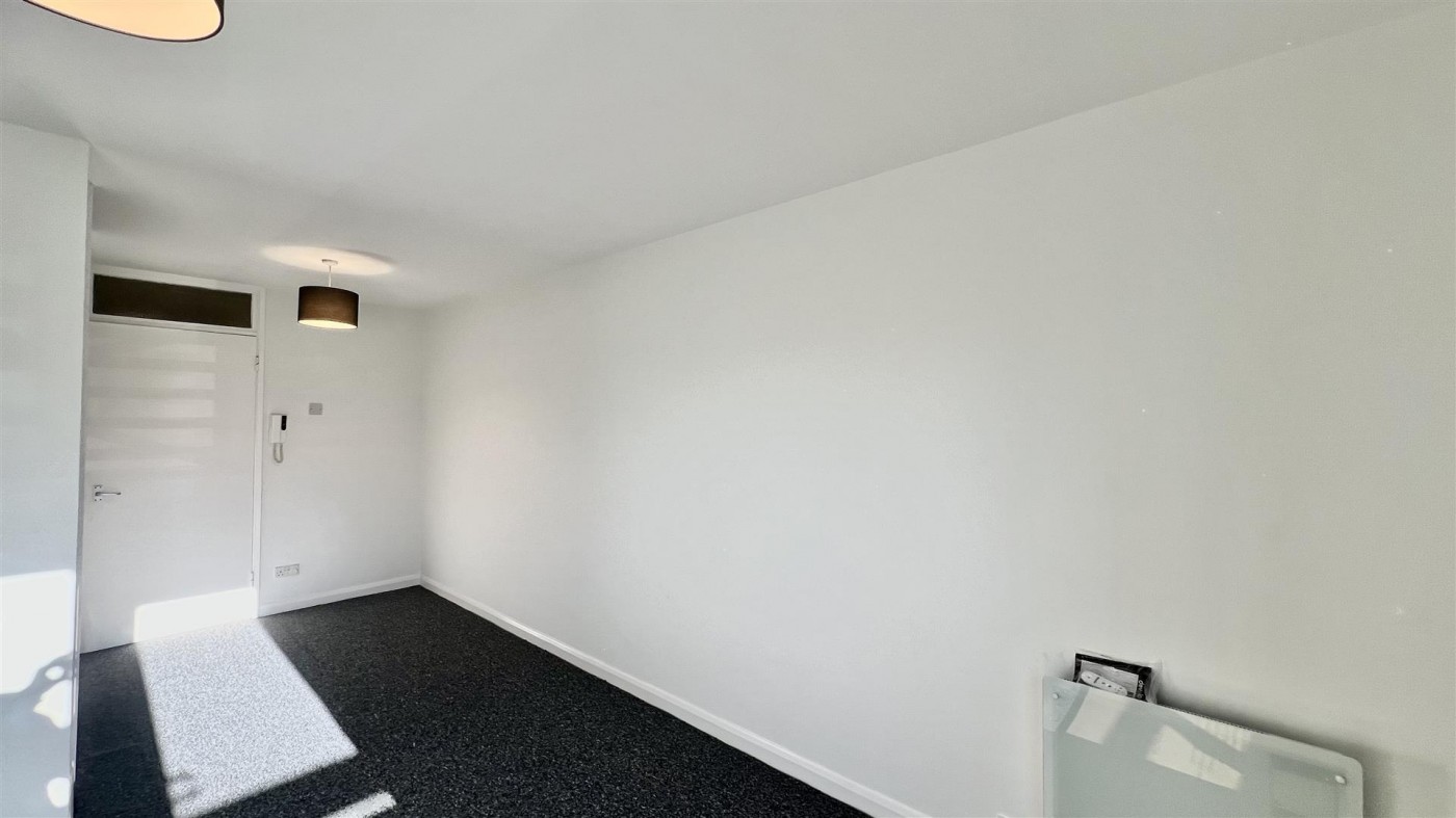 Images for Aldermead Court, Pownall Gardens, Hounslow, TW3