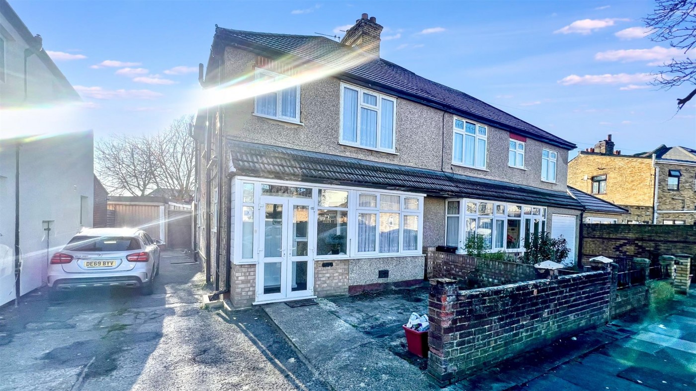 Images for Heathdale Avenue, Hounslow, TW4