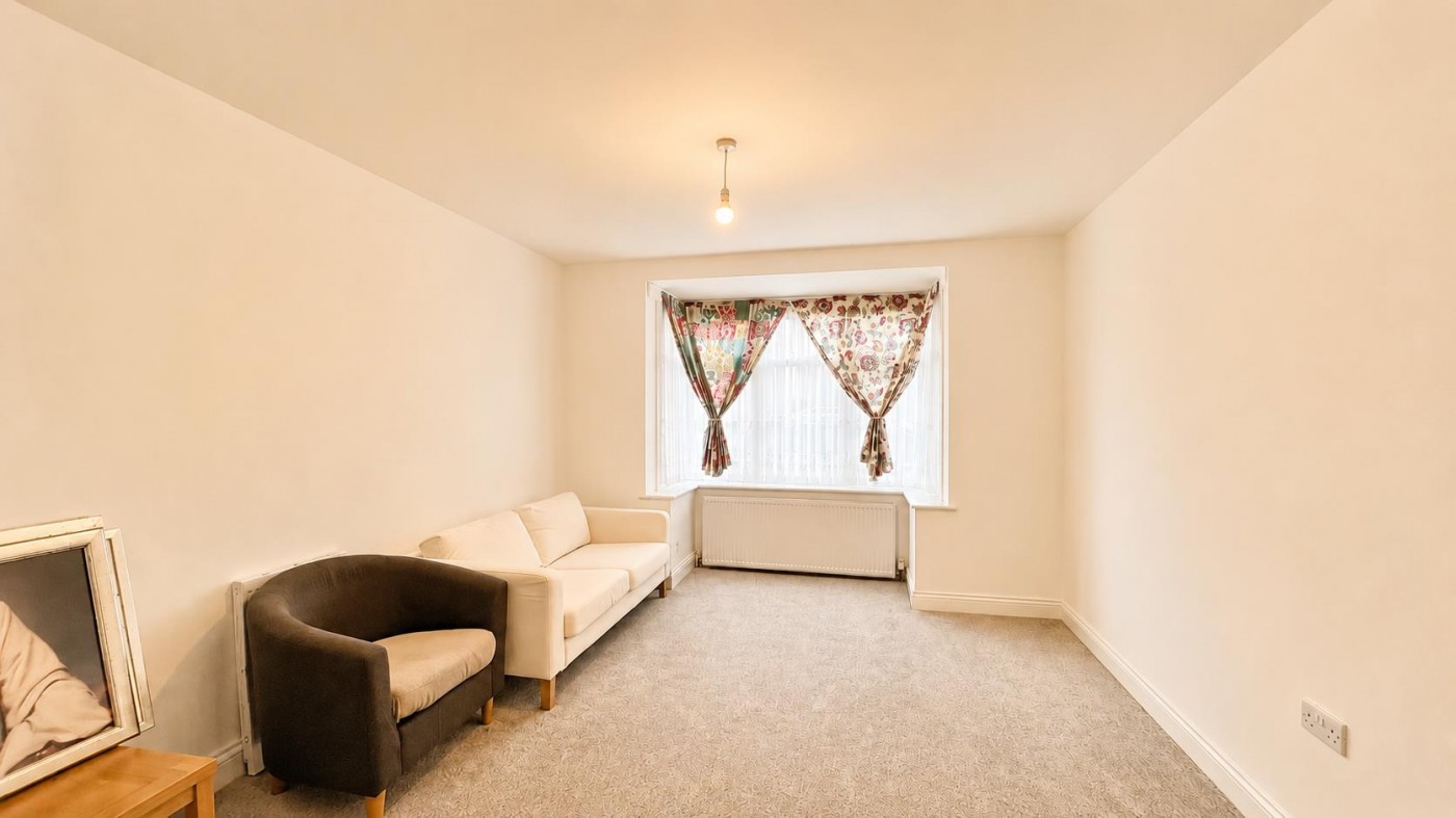 Images for Heathdale Avenue, Hounslow, TW4