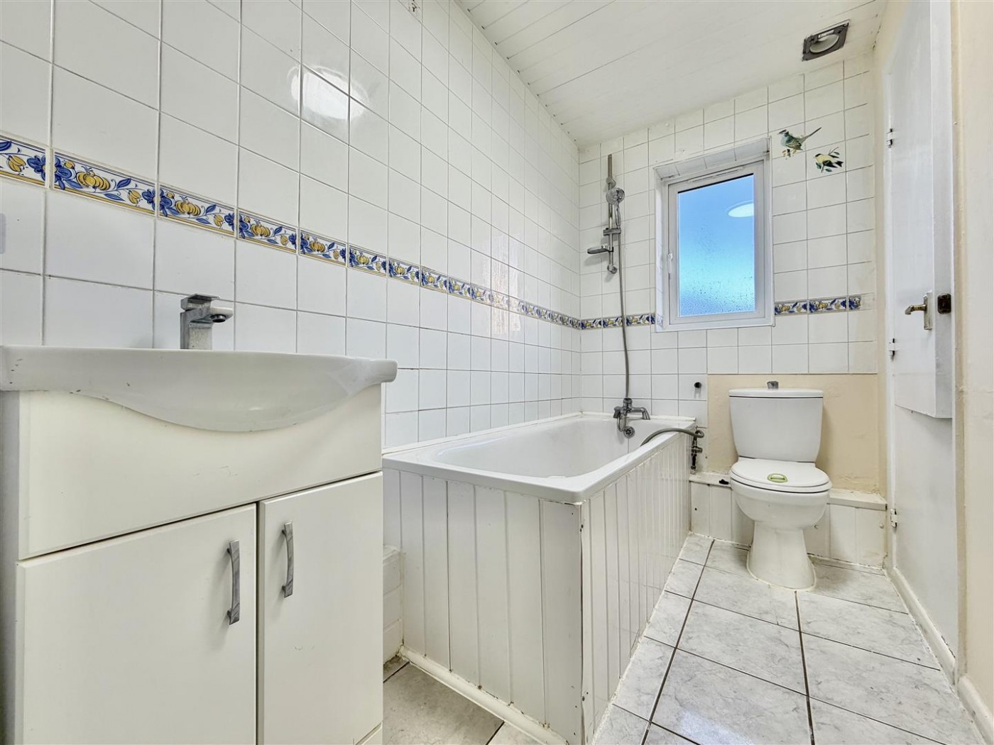 Images for Churchill Close, Feltham, TW14