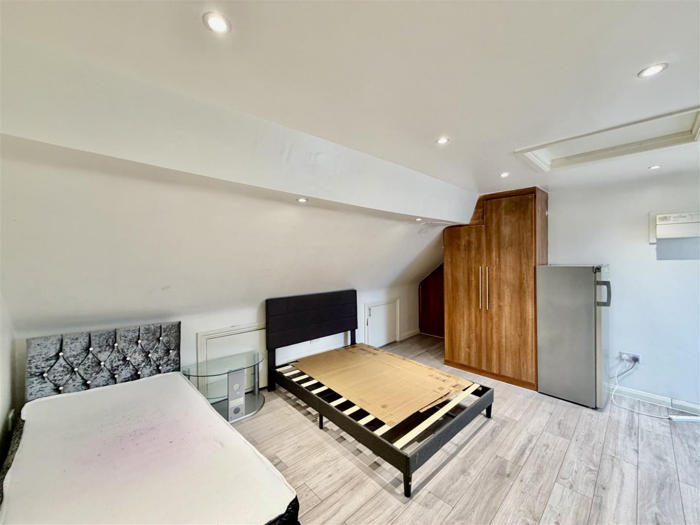 Images for Groveley Road, Sunbury-On-Thames, TW16