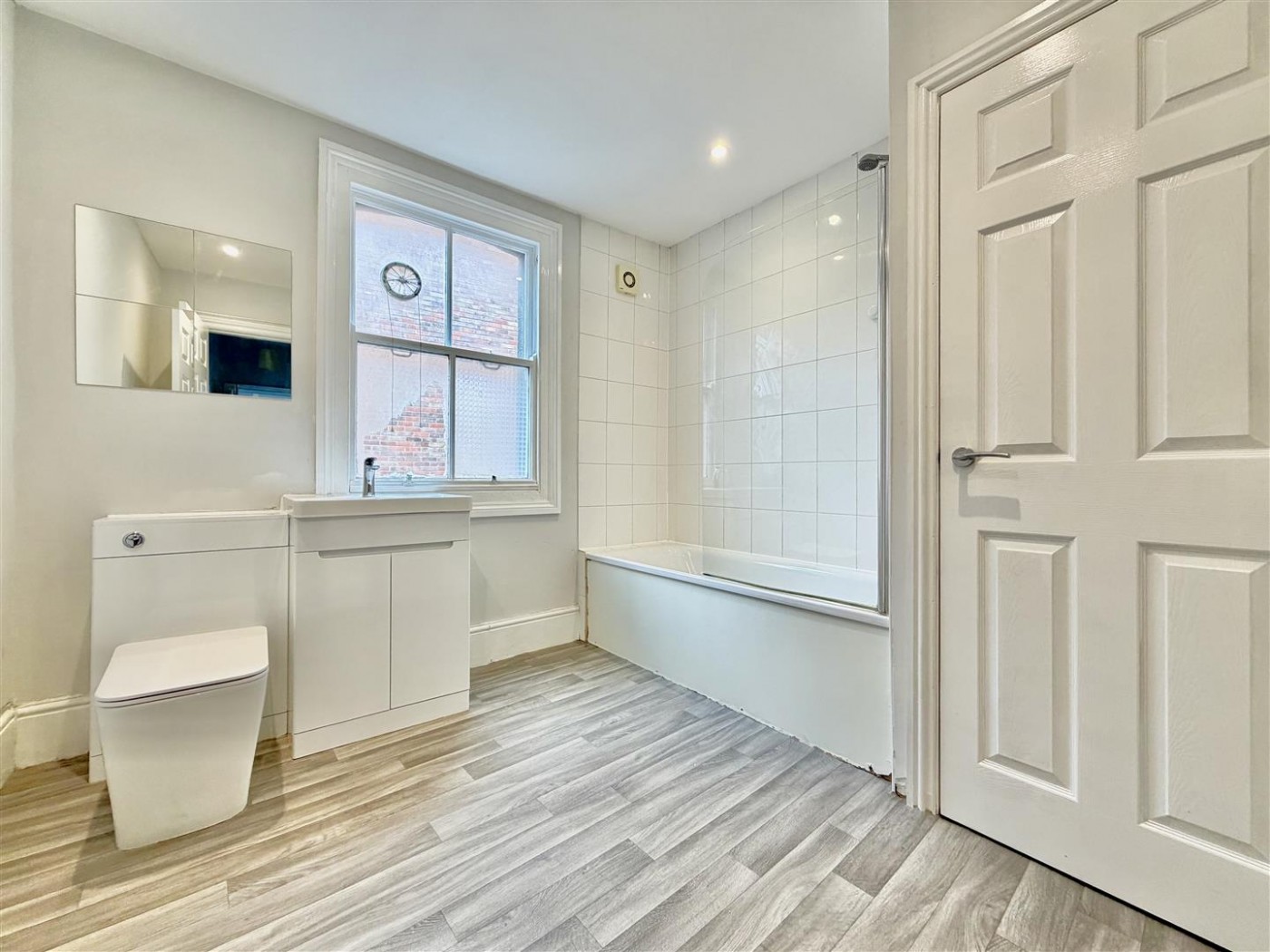 Images for Upper Square, Isleworth, TW7