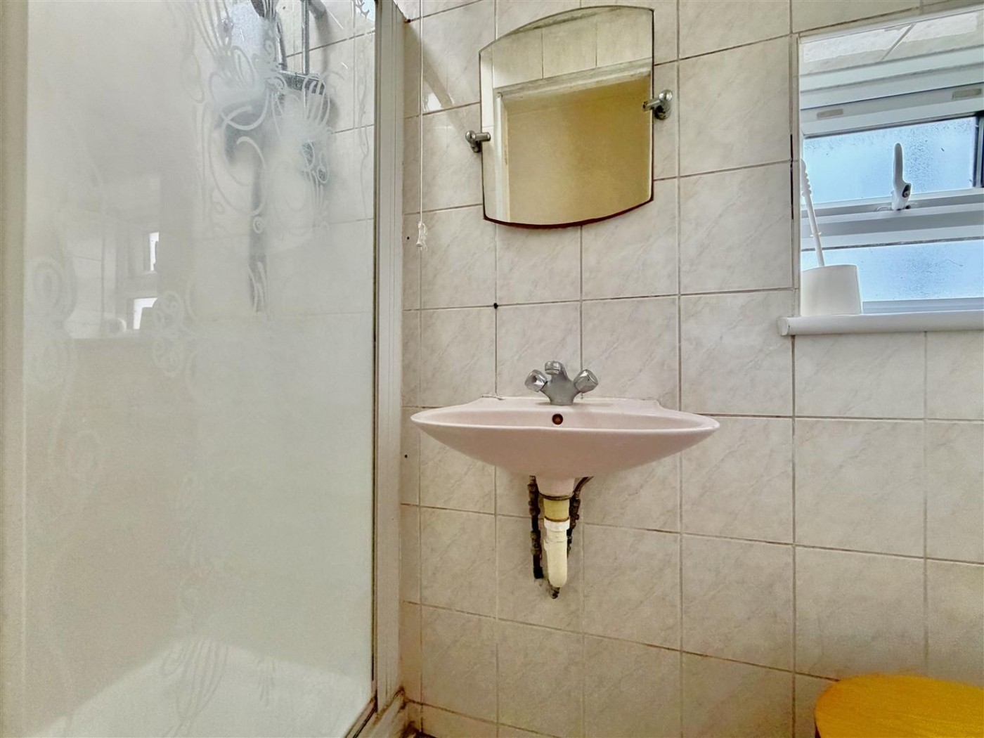 Images for Clevedon Gardens, Hounslow, TW5