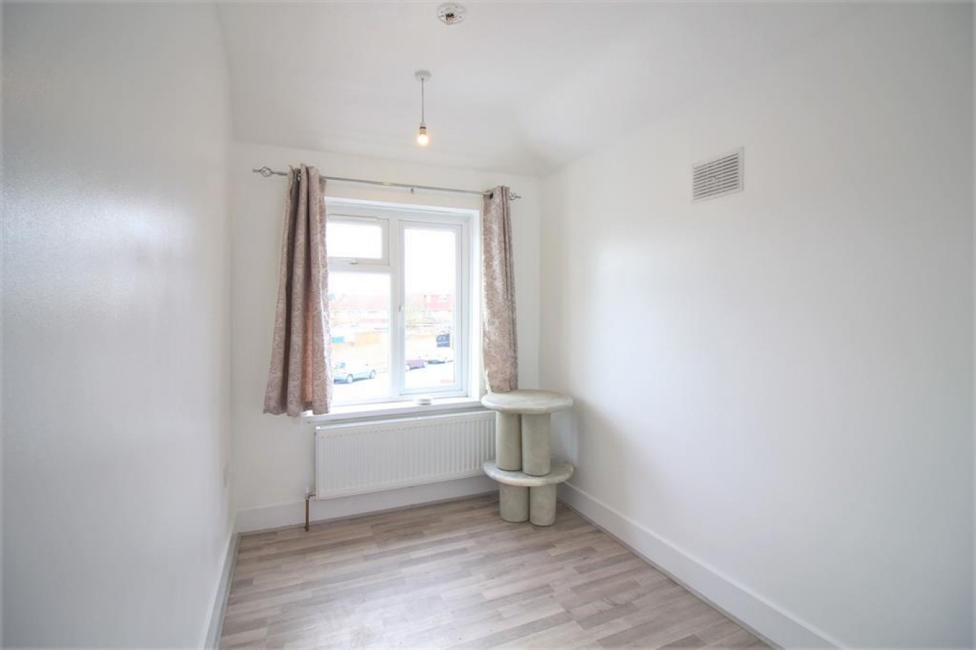 Images for Ash Grove, Heston, TW5