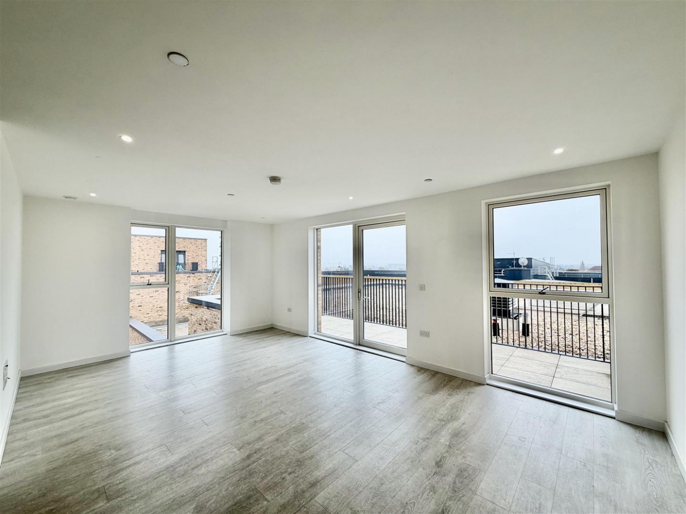 Images for Silverhall House, Alexandra Road, Hounslow, TW3