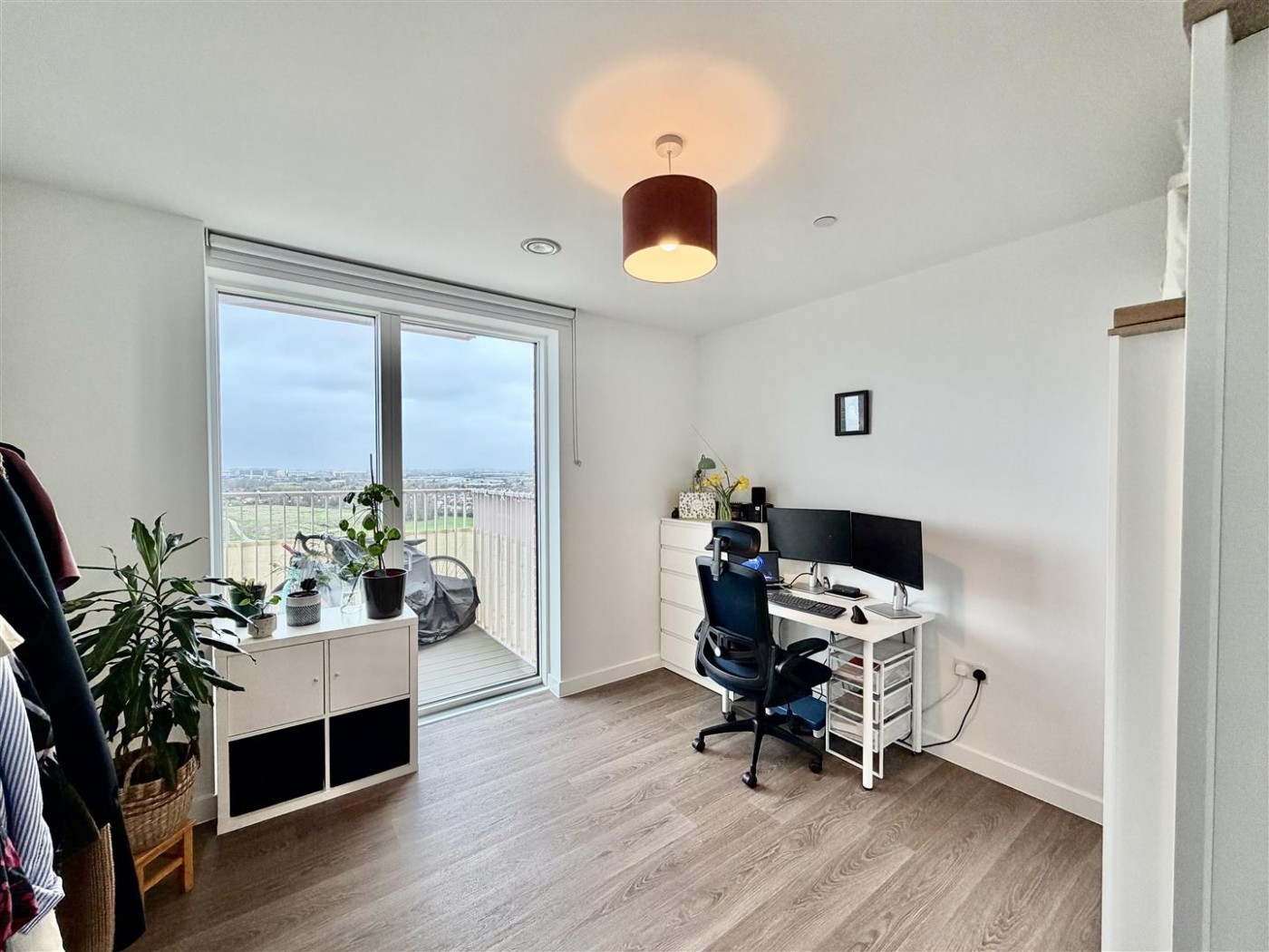 Images for New Road Triangle, Feltham, TW14