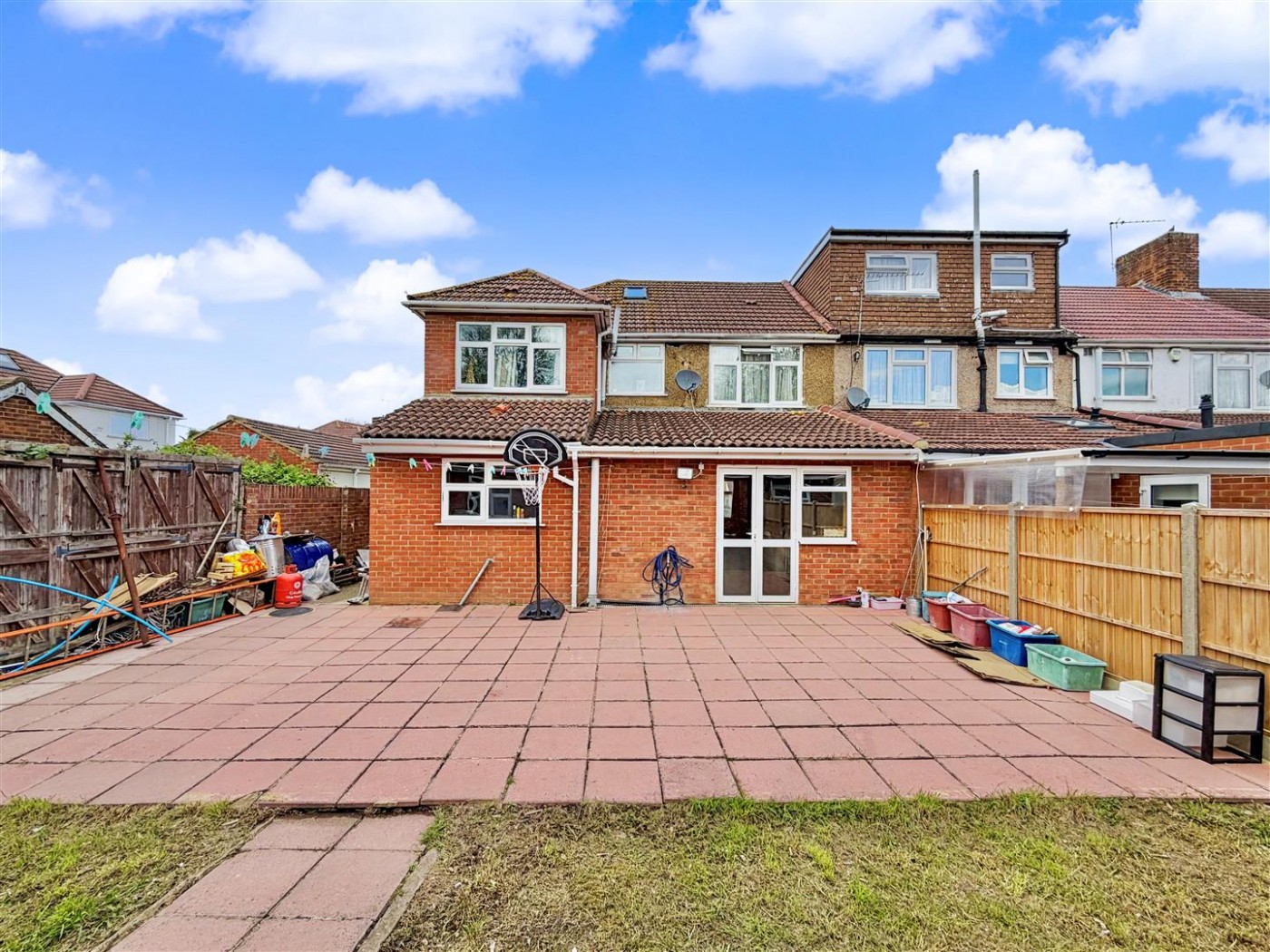 Images for Clunbury Avenue, Norwood Green, UB2