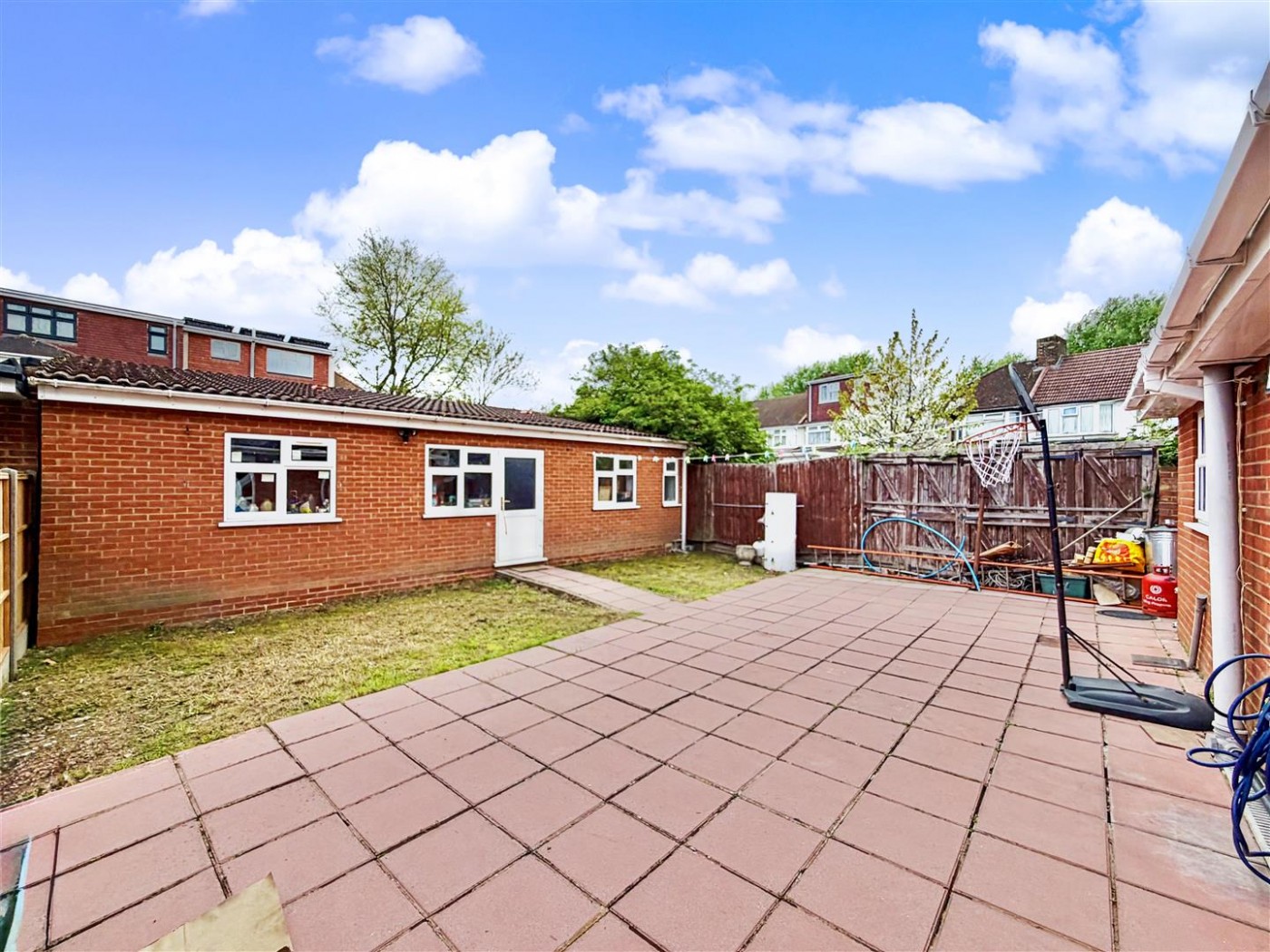 Images for Clunbury Avenue, Norwood Green, UB2