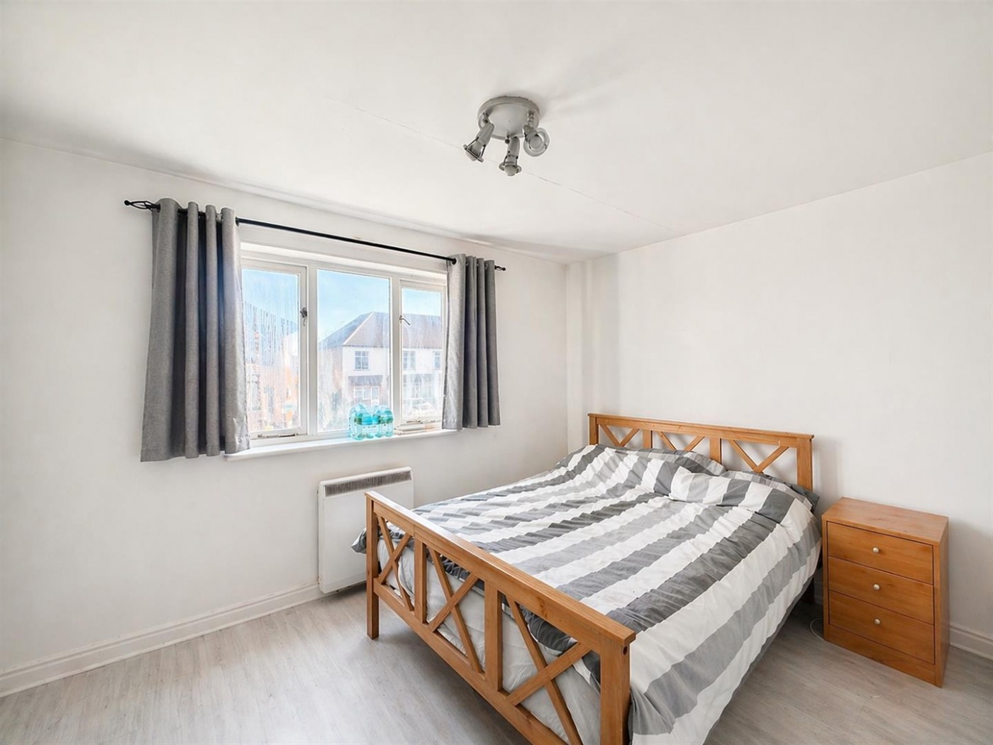 Images for Tudor Place, London Road, Hounslow, TW3