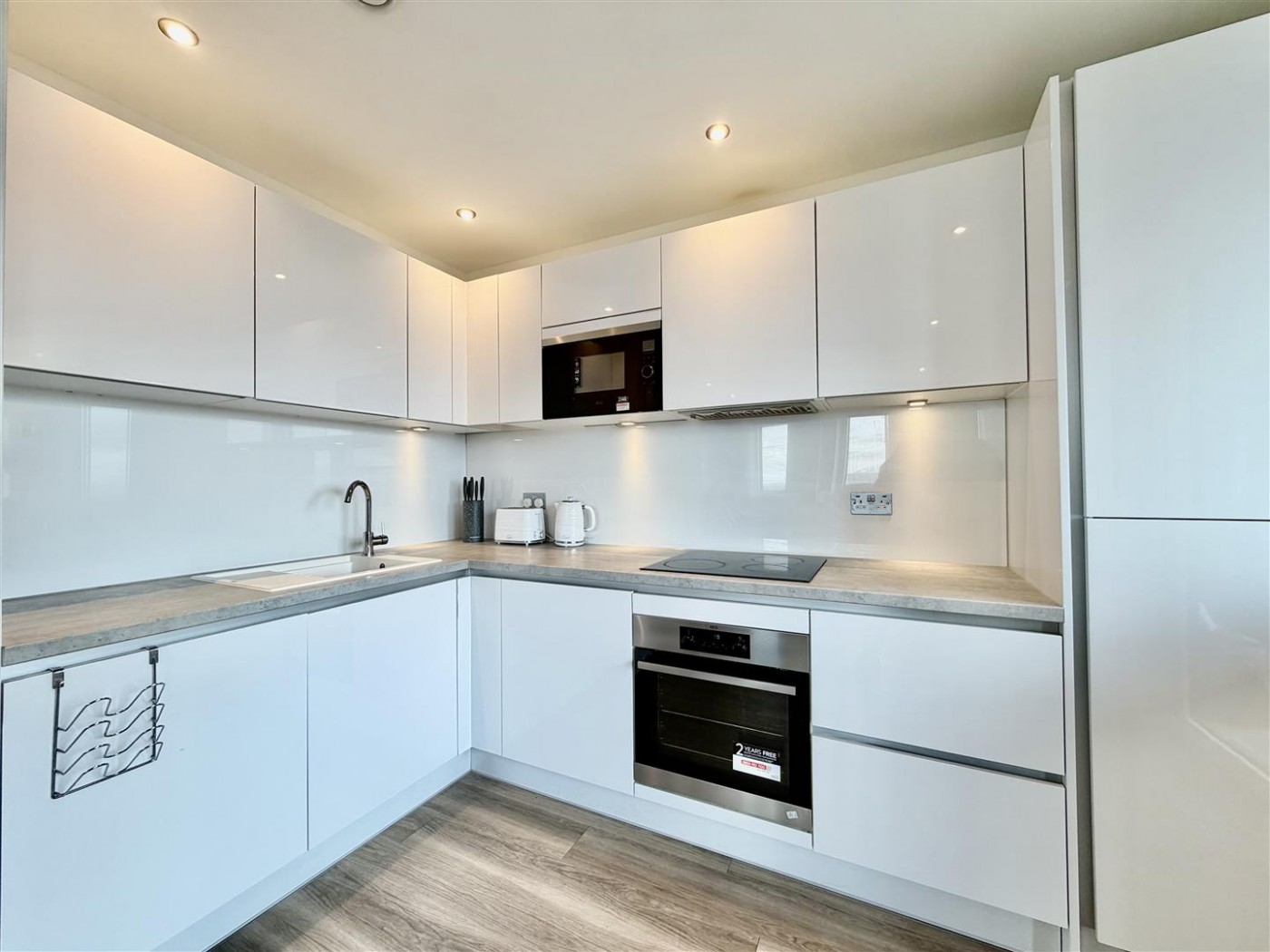 Images for Ashwell House, Healum Avenue, Southall, UB2