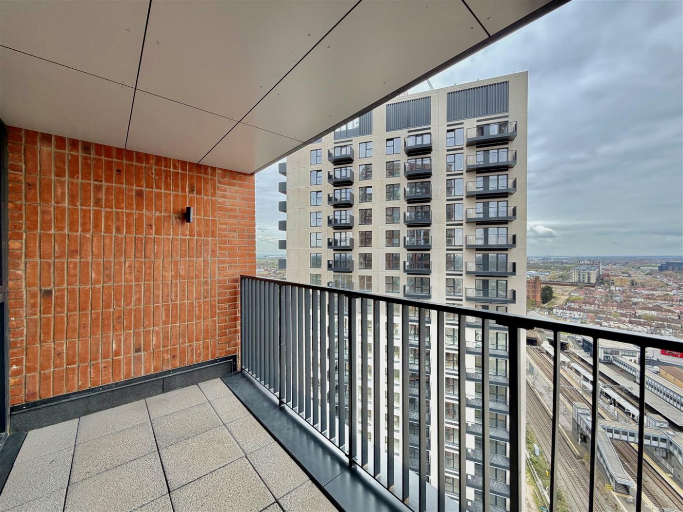 Images for Ashwell House, Healum Avenue, Southall, UB2