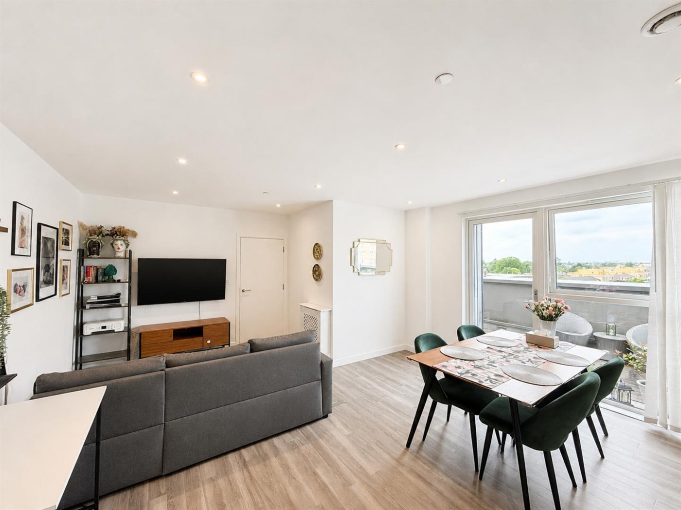 Images for Goodwin House, Selbourne Avenue, Hounslow, TW3