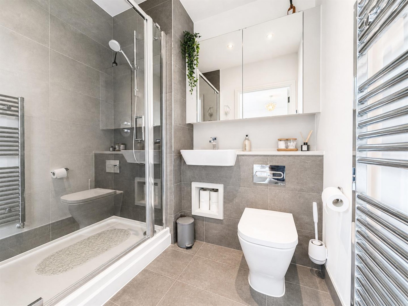 Images for Goodwin House, Selbourne Avenue, Hounslow, TW3