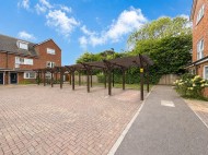 Images for Hunting Place, Heston, TW5