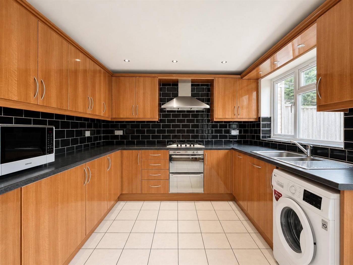 Images for Fern Lane, Heston, TW5