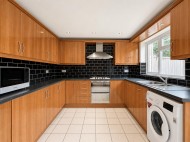 Images for Fern Lane, Heston, TW5
