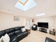 Images for Fern Lane, Heston, TW5