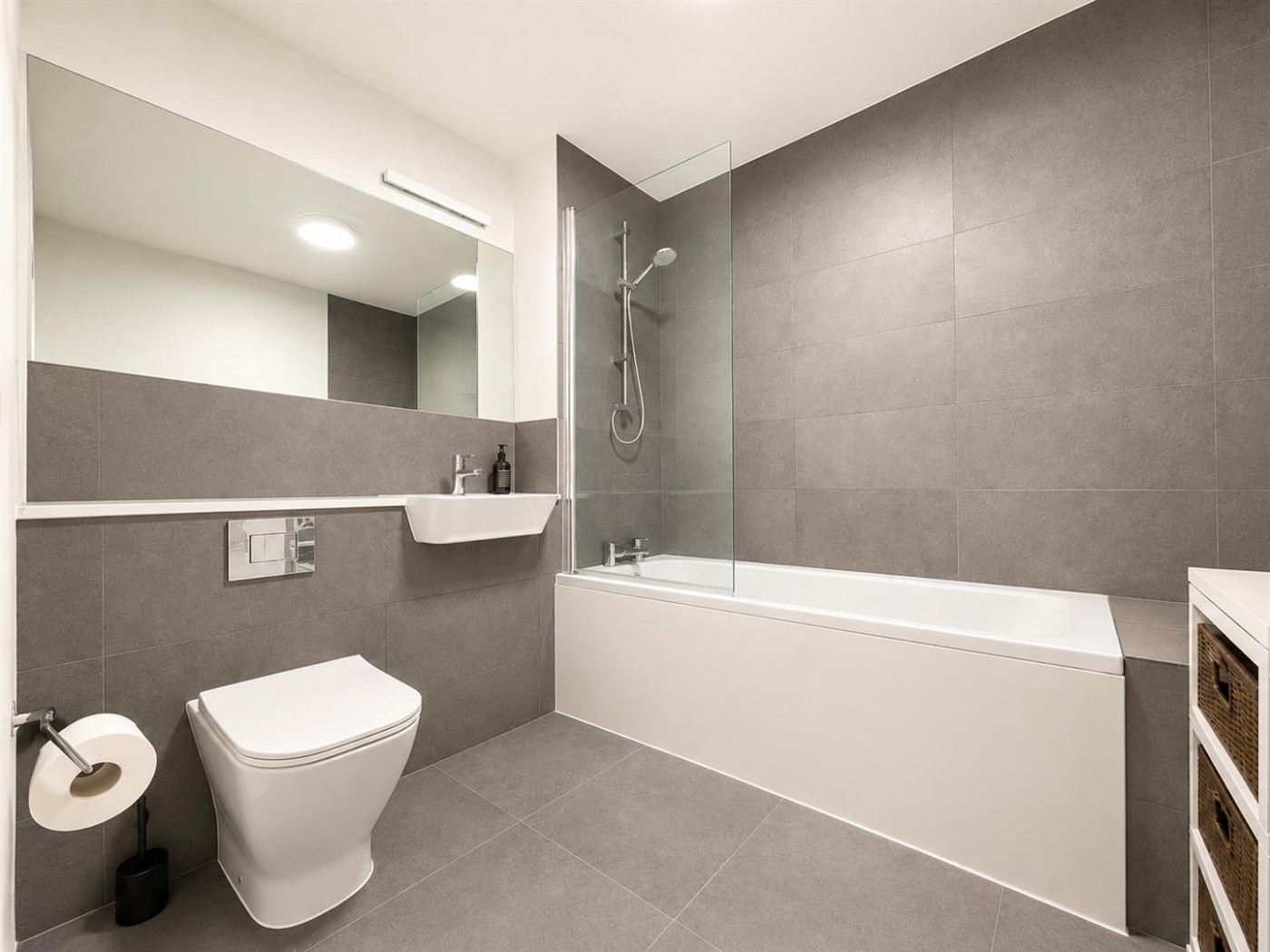 Images for New Road, Feltham, TW14
