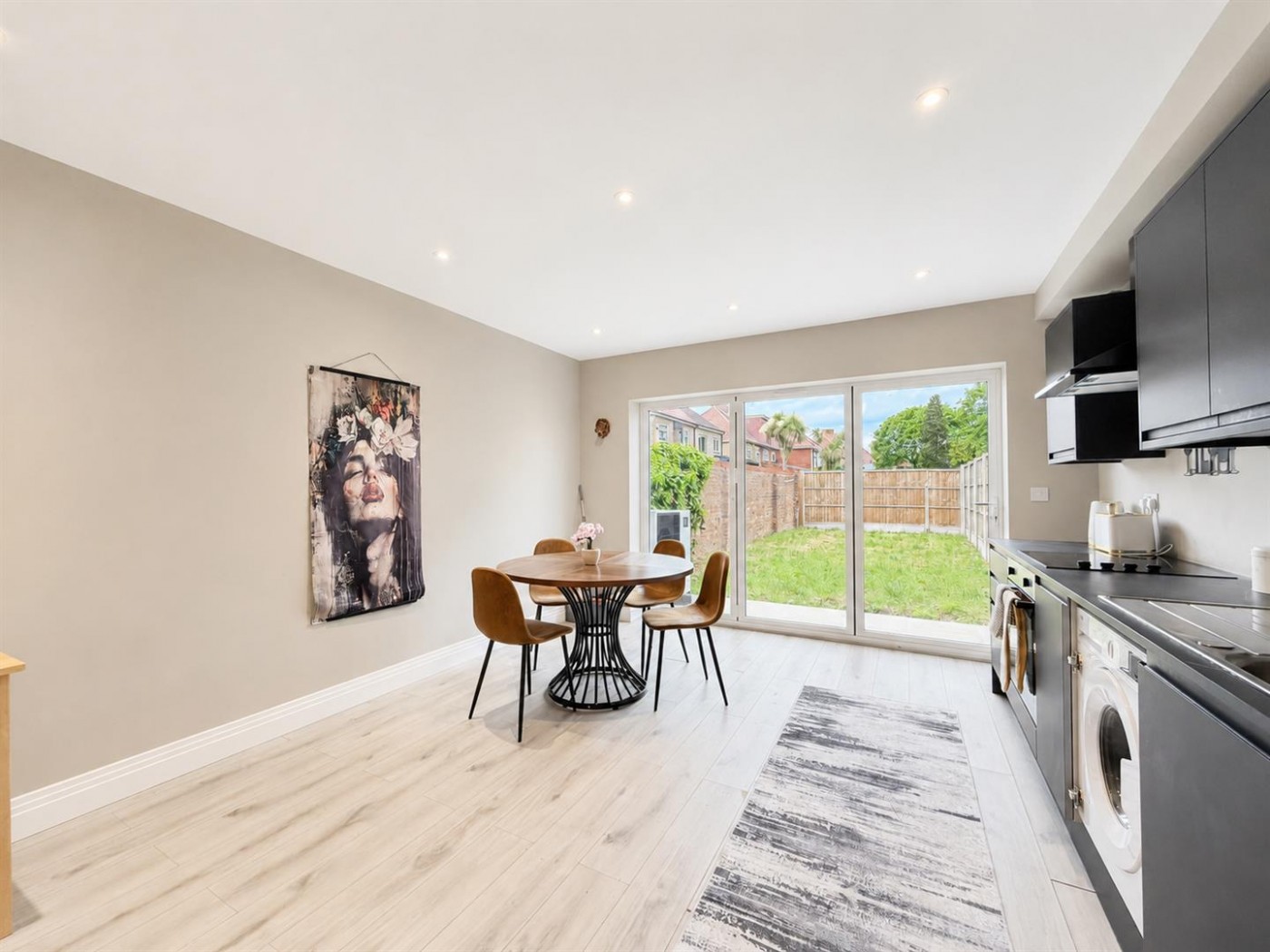 Images for Bath Road, Harmondsworth, West Drayton, UB7