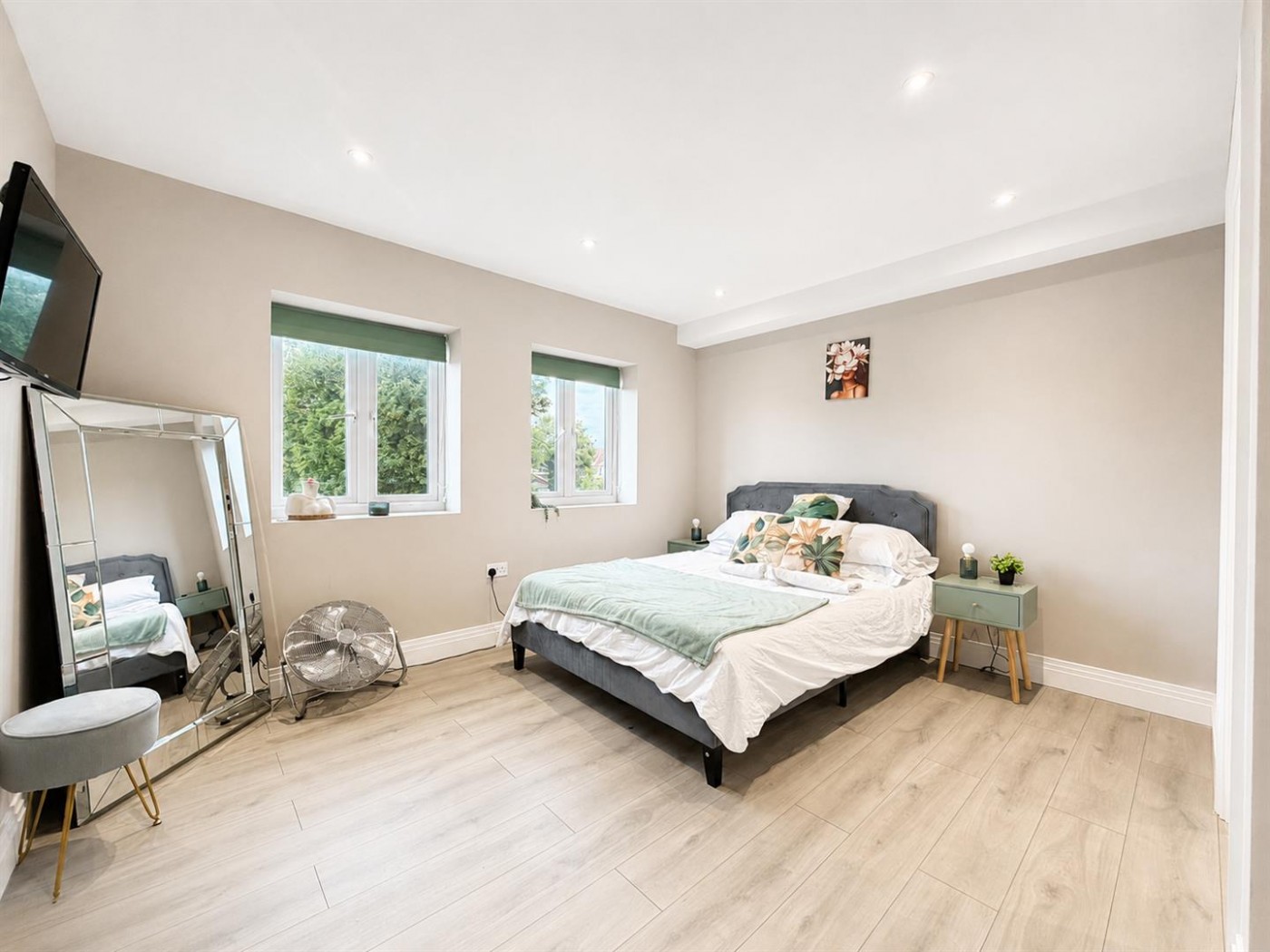 Images for Bath Road, Harmondsworth, West Drayton UB7