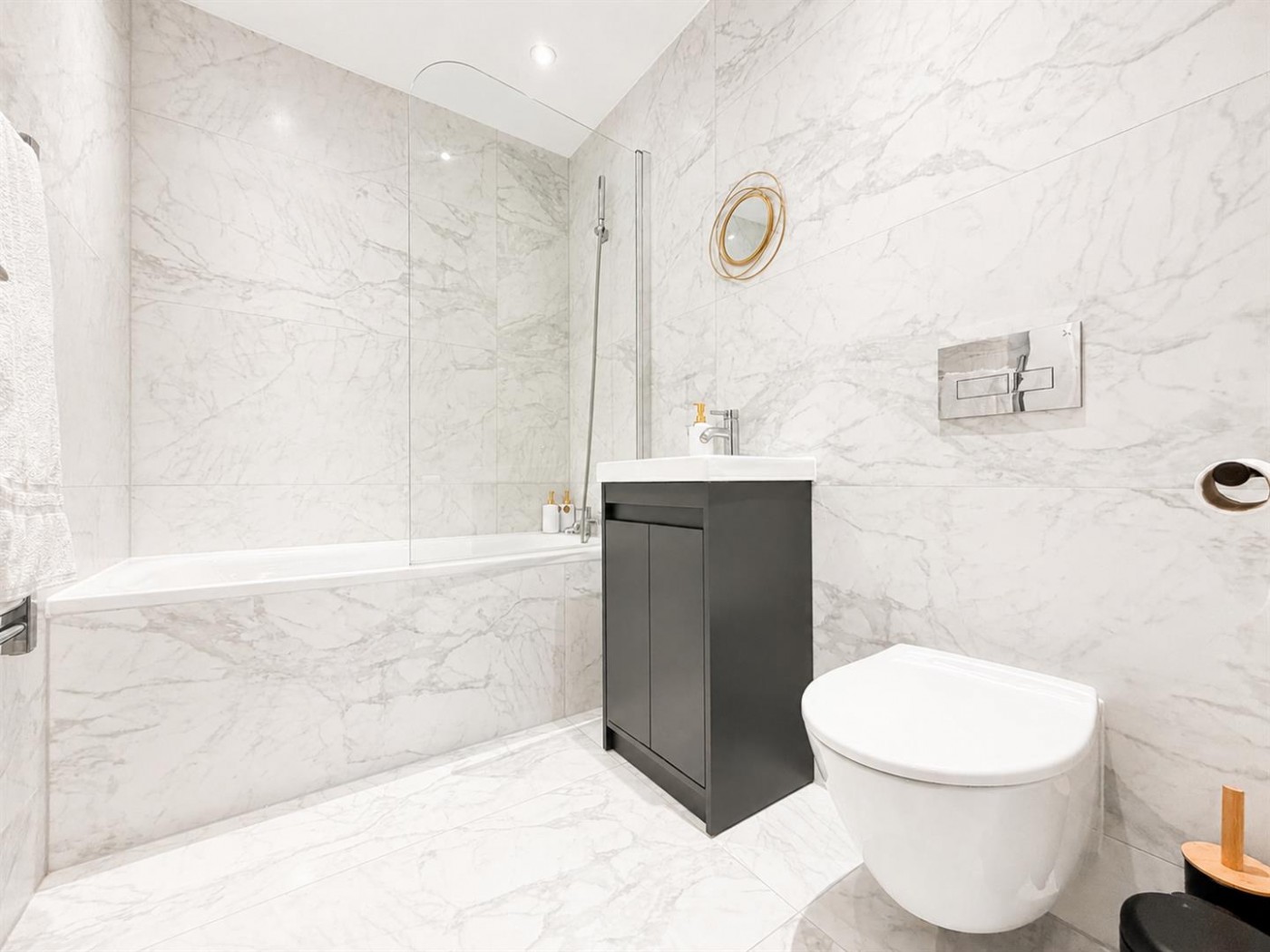 Images for Bath Road, Harmondsworth, West Drayton UB7
