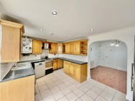 Images for Durham Avenue, Heston, TW5