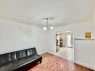 Images for Durham Avenue, Heston, TW5