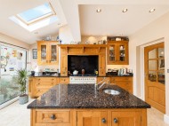 Images for Lingwood Gardens, Osterley, TW7
