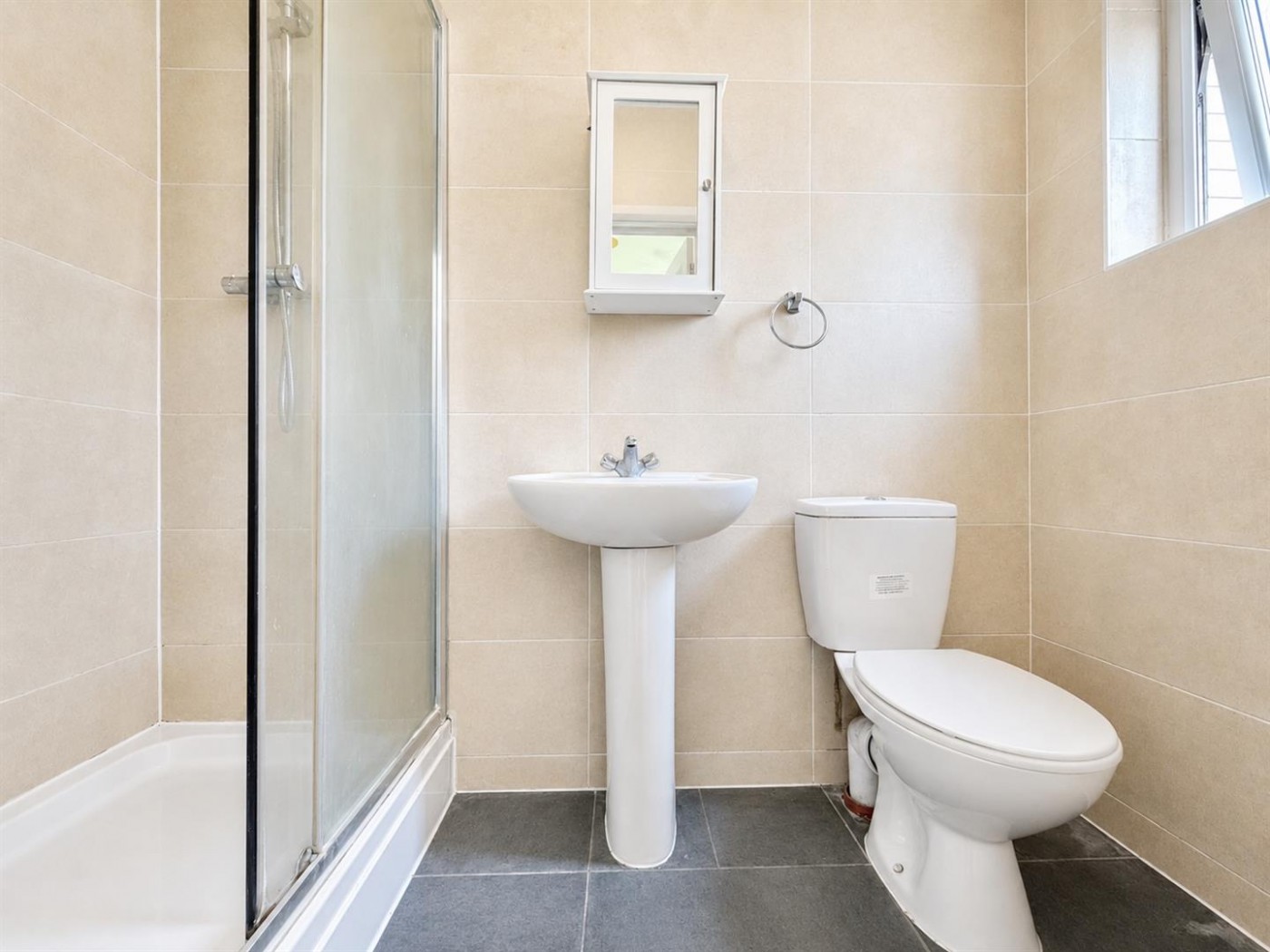 Images for Crosslands Avenue, Southall, UB2